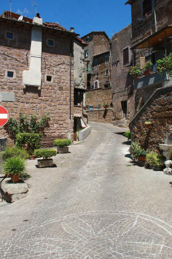 Villa La Casa Dei Libri Sutri Exterior foto
